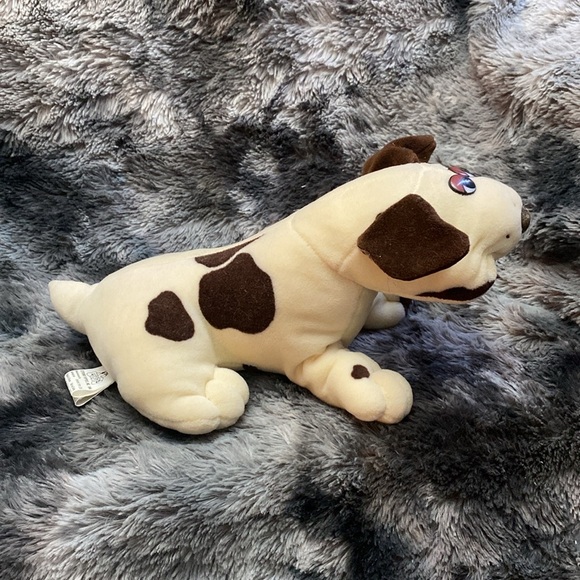 **HOST PICK** 1984 Pound Puppies White Brown Spots Dog Plush - Picture 6 of 16